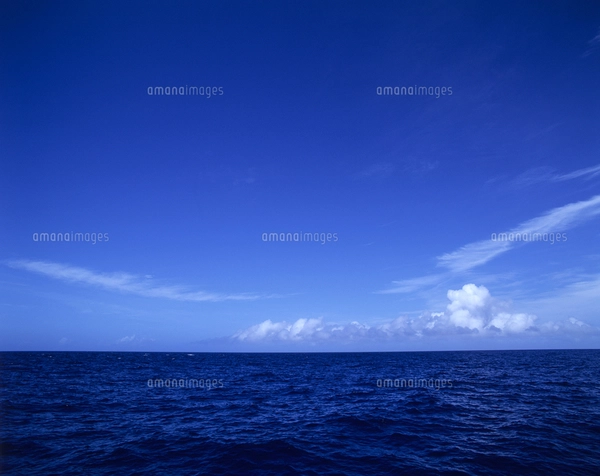 海と水平線と空の写真素材 [FYI01657065] | ストックフォトの Qlean