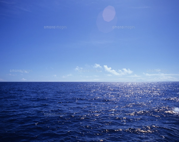海と水平線と空の写真素材 [FYI01657065] | ストックフォトの Qlean