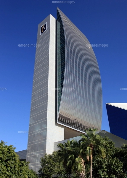 ドバイの超高層ビル（Ocean Heights Tower）の写真素材