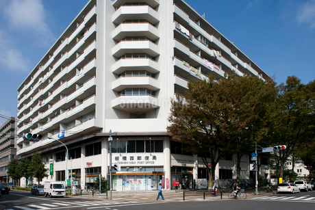 板橋西郵便局の写真素材 [FYI01680660] ストックフォトの Qlean Market（キュリンマーケット）