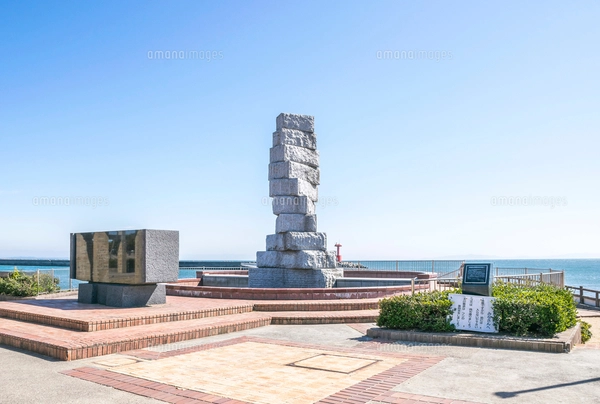 大黒屋光太夫記念館に建つ銅像の写真素材 [FYI02722299] | ストック