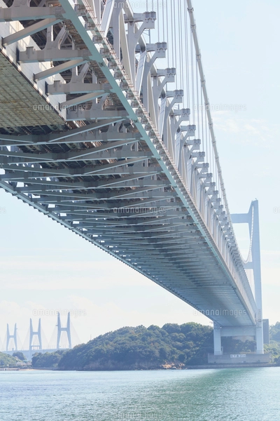 瀬戸大橋の高架下の写真素材 [FYI02738579] | ストックフォトの Qlean