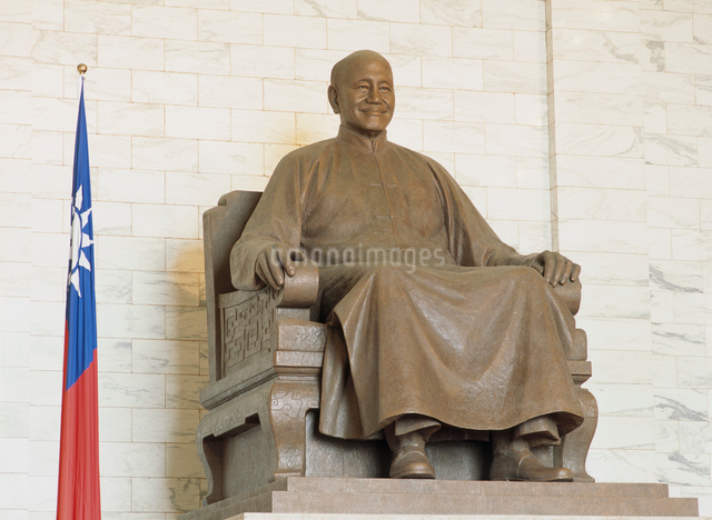 中正紀念堂の蒋介石像の写真素材 [FYI03985626] | ストックフォトの