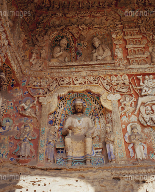 雲崗石窟 第10窟入口の極彩色仏像の写真素材 [FYI04025785] | ストック