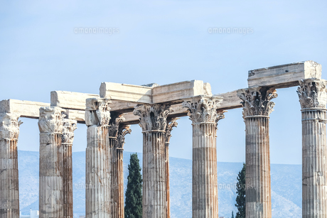 ゼウス神殿コリント式列柱の写真素材 [FYI04107240] | ストックフォト