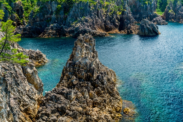 尖閣湾 日本 新潟県 佐渡市の写真素材 [FYI04287747] | ストックフォト
