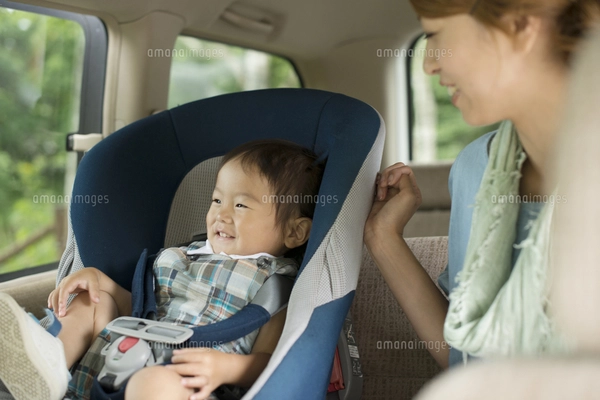 チャイルドシート お話中 話し中。チャイルドシート