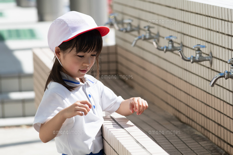 幼稚園の制服、体操服帽子などお
譲りします。 体操ズボンのみ100サイズで、それ以外はすべて120サイズです。 園児の制服 | 岐阜聖徳学園大学附属幼稚園