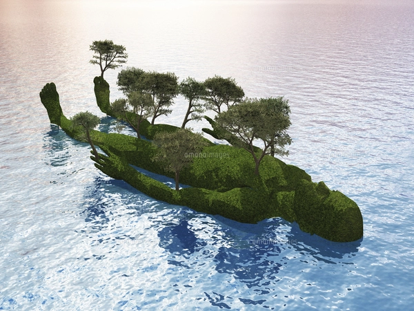 波打つ水面に浮かぶ人型の小島と生える木々のイラスト素材