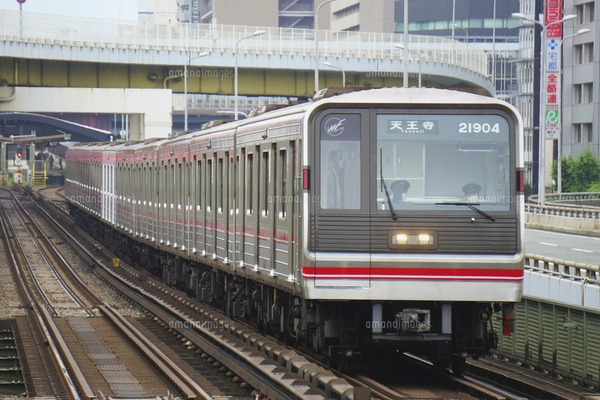 京阪電鉄 京阪本線の準急列車の写真素材 [FYI04961894] | ストック