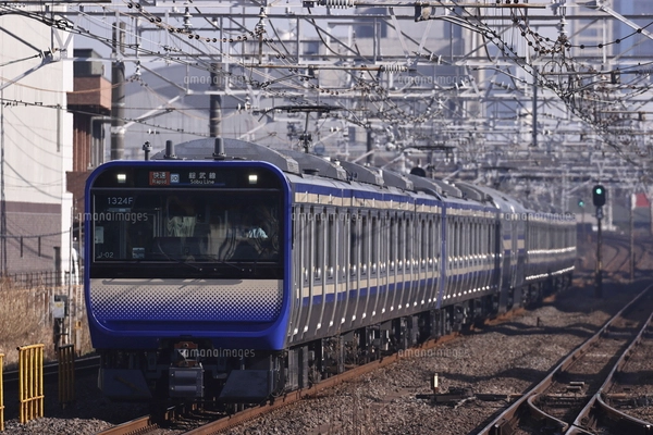 総武快速線・横須賀線 E235系1000番台の写真素材 [FYI04790758