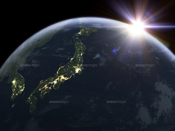 太陽と夜間の日本を主体の地球のイラスト素材 [FYI04855101