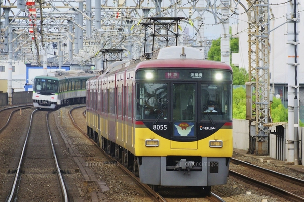 京阪電鉄 京阪本線の準急列車の写真素材 [FYI04961894