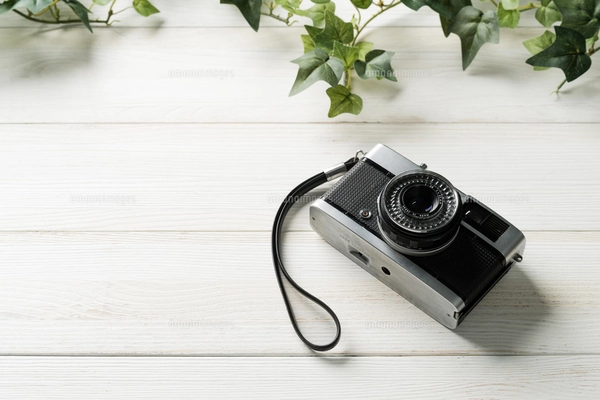 ヴィンテージ・フィルムカメラ 写真集「Retro Photo」 ヴィンテージ・フィルムカメラ 写真集「Retro Photo」