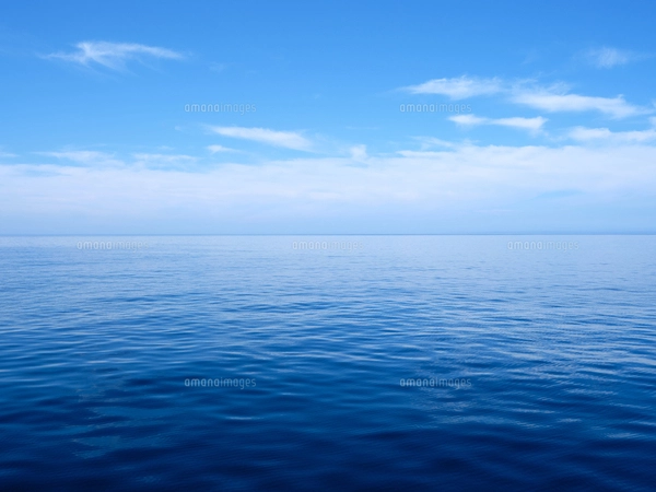 海と青空の写真素材 [FYI07440909] | ストックフォトの Qlean Market
