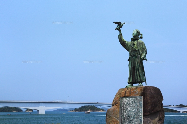 天草海遊の郷・パールセンターの天草四郎像の写真素材 [FYI07766825