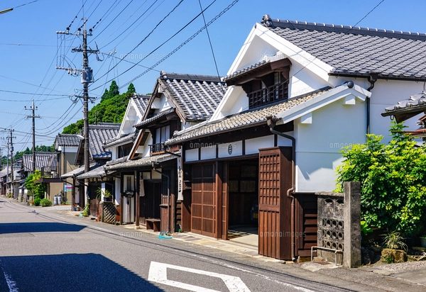 伝統的街並み (美々津)額装済み 重伝建に選定される美々津の伝統的な街並みの写真素材 [FYI07788118