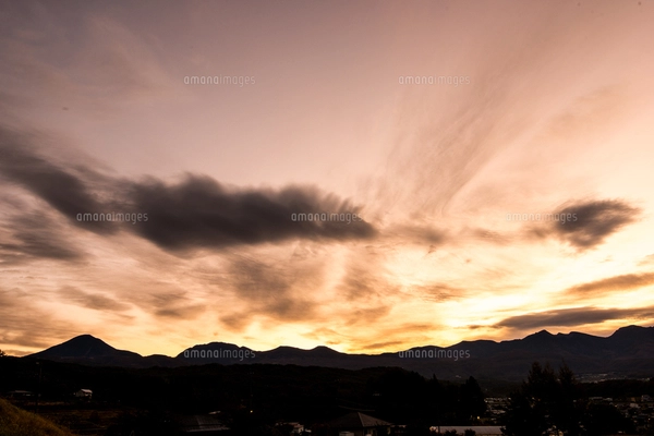 八ヶ岳 秋の山景色 日本画 木製フレーム付き 八ヶ岳 秋の山景色 日本