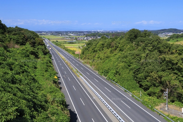 北関東自動車道の写真素材 [FYI07901713] | ストックフォトの Qlean
