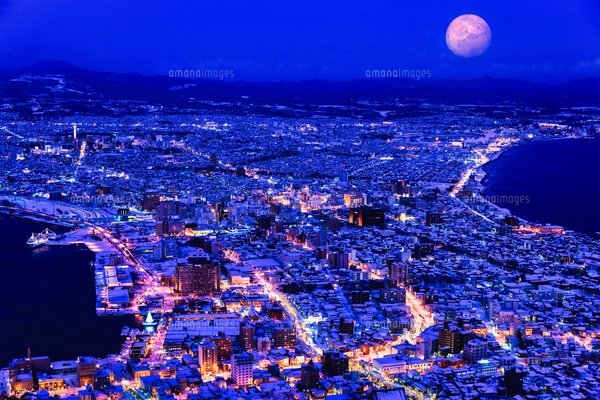 厳冬期の函館の100万ドルの夜景の写真素材 [FYI07912117] | ストック